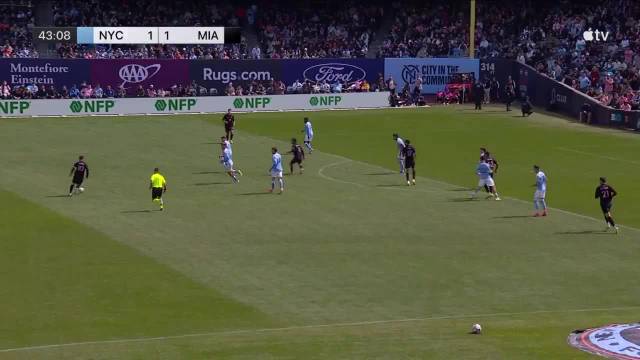 热刺防守漏洞暴露 凯恩绝杀梅西错失良机